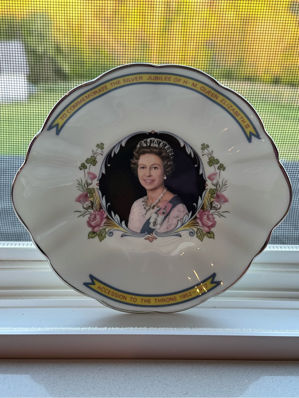 CROWN STAFFORDSHIRE Fine Bone China Silver Jubilee Trinket Dish